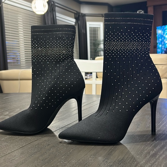Size 6 sock style sparkle boot - Picture 1 of 3